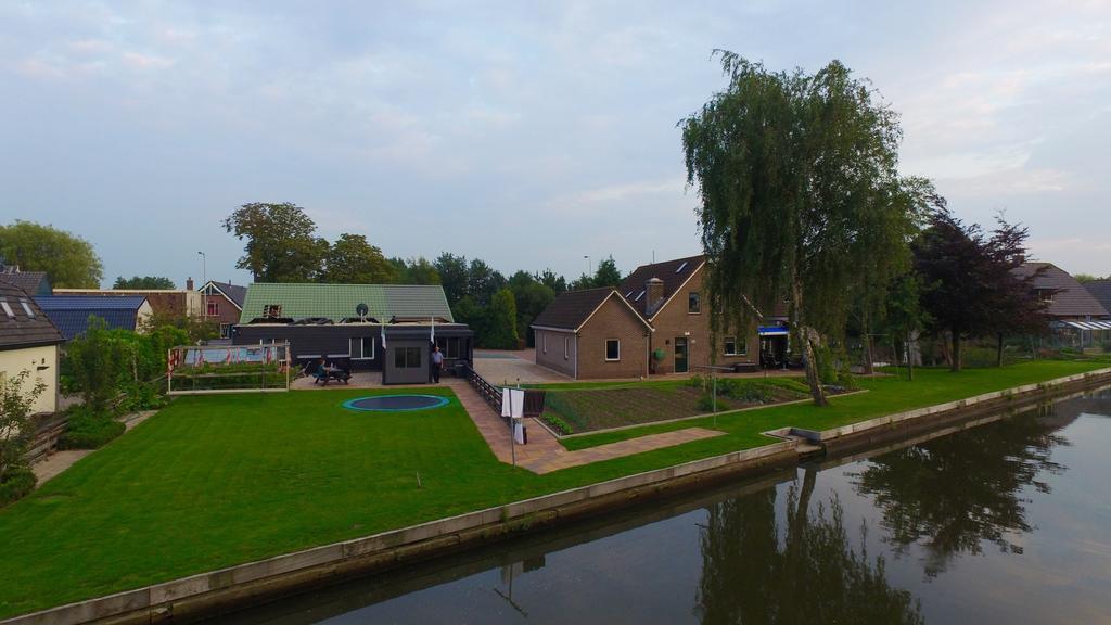 Guest House Aan De Hollandse Ijssel Montfoort Exterior photo